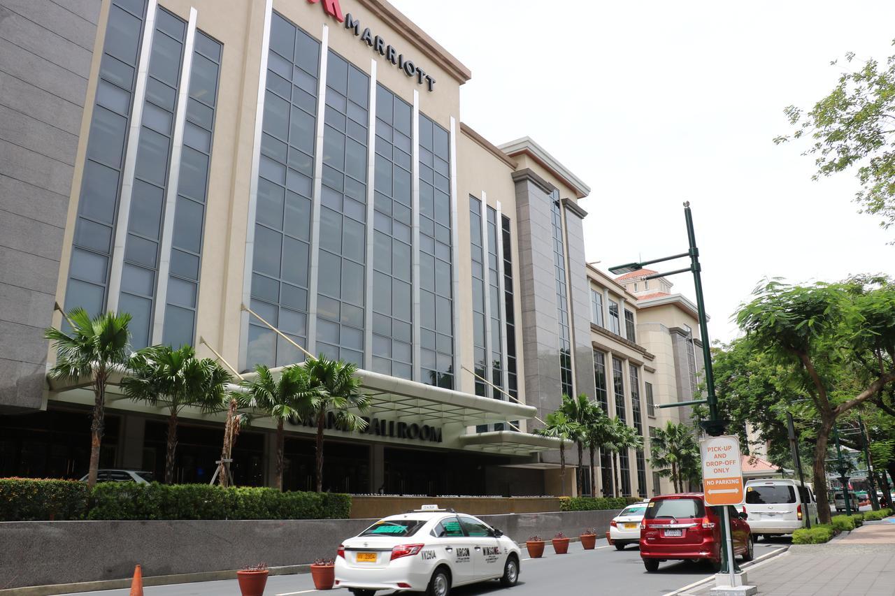 One Palm Tree Villas Manila Exterior foto